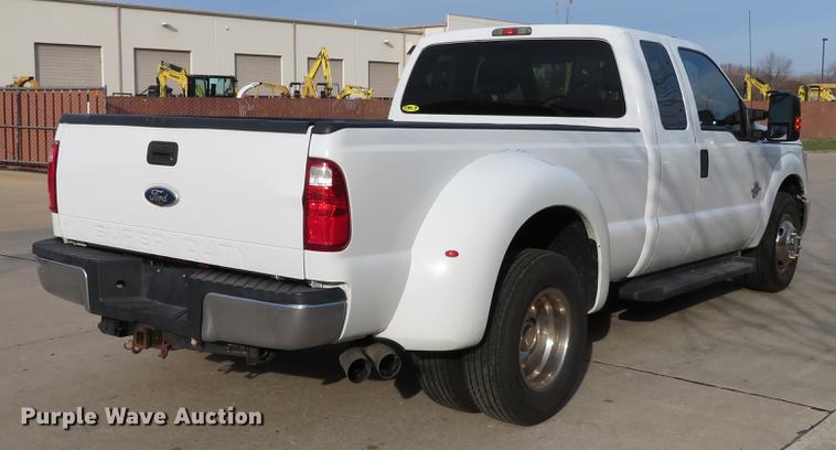 image for item DE4965 2012 Ford F350 Super Duty XLT SuperCab pickup truck