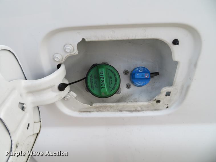 image for item DE4965 2012 Ford F350 Super Duty XLT SuperCab pickup truck