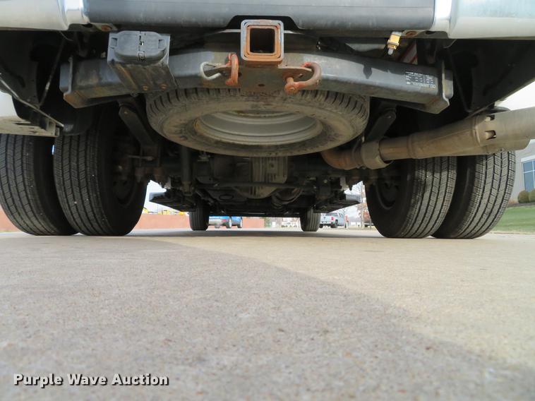 image for item DE4965 2012 Ford F350 Super Duty XLT SuperCab pickup truck