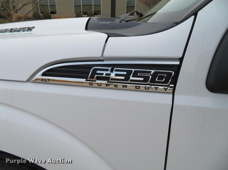 image for item DE4965 2012 Ford F350 Super Duty XLT SuperCab pickup truck
