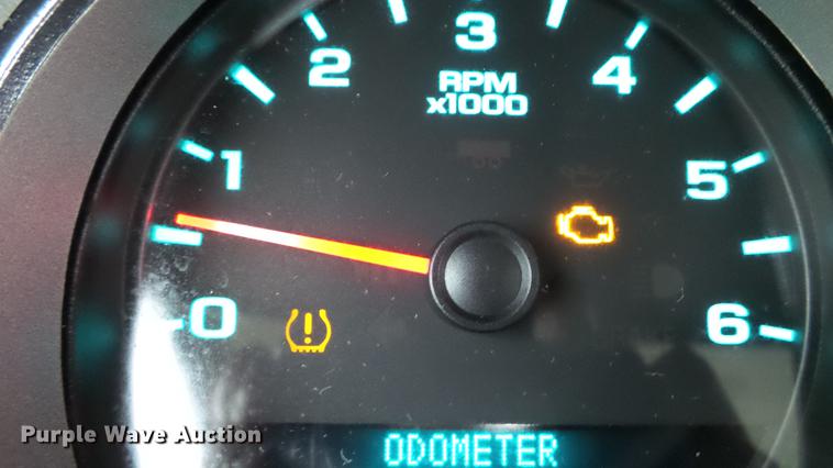 image for item DE4972 2008 GMC Sierra 2500HD pickup truck