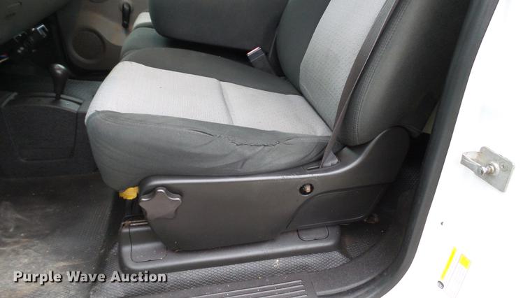 image for item DE4972 2008 GMC Sierra 2500HD pickup truck