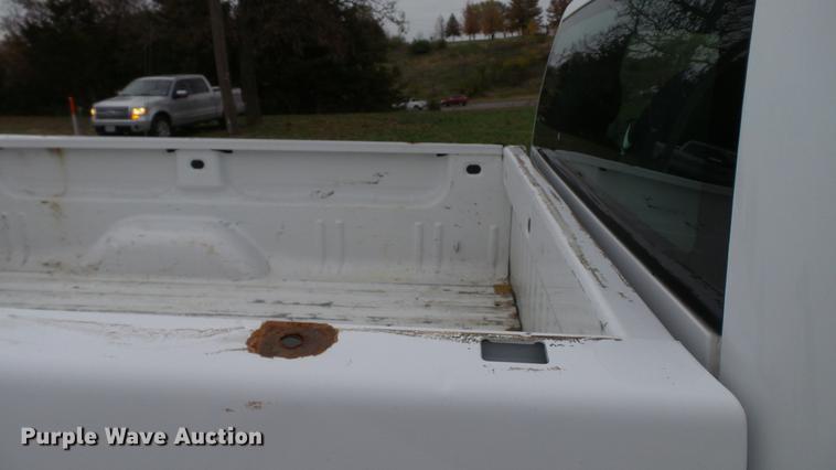 image for item DE4972 2008 GMC Sierra 2500HD pickup truck