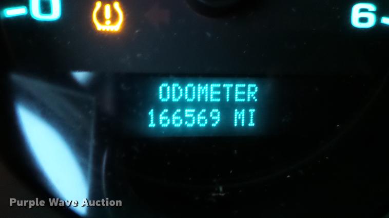 image for item DE4973 2008 GMC Sierra 2500HD Crew Cab pickup truck