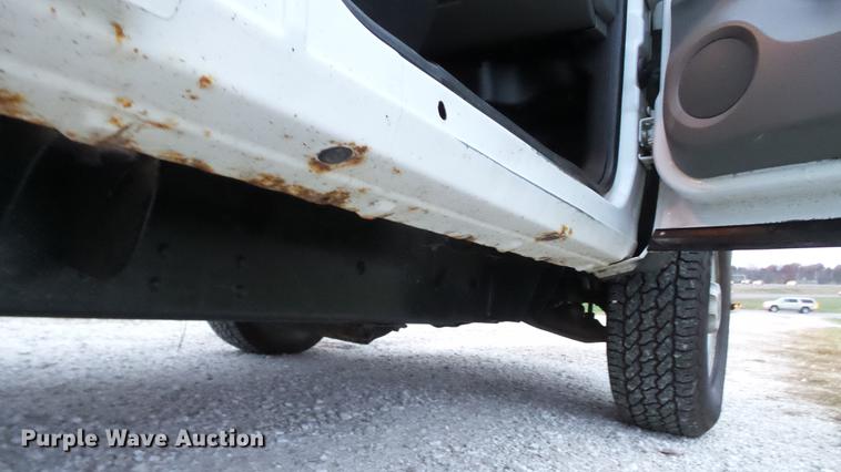 image for item DE4973 2008 GMC Sierra 2500HD Crew Cab pickup truck