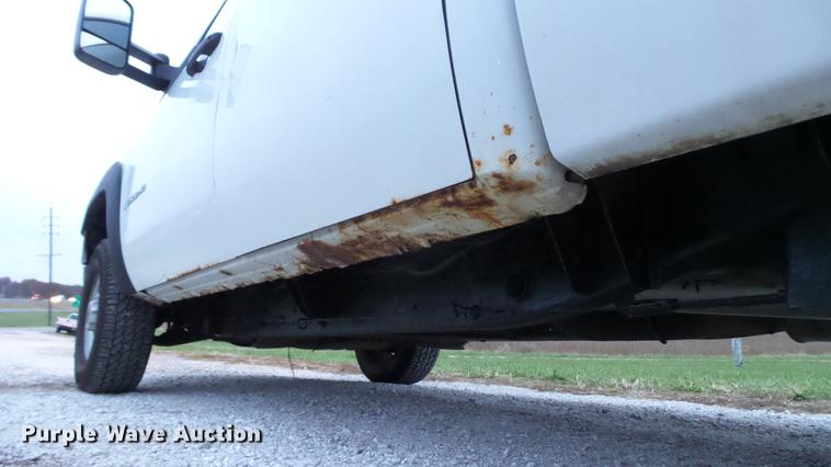 image for item DE4973 2008 GMC Sierra 2500HD Crew Cab pickup truck