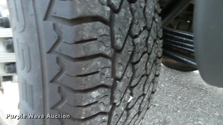 image for item DE4973 2008 GMC Sierra 2500HD Crew Cab pickup truck