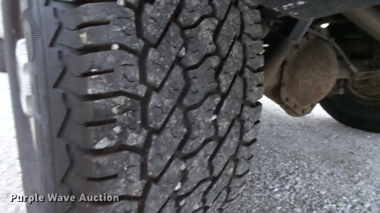 image for item DE4973 2008 GMC Sierra 2500HD Crew Cab pickup truck