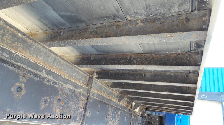 image for item DE4992 2003 GMC C6500 box truck