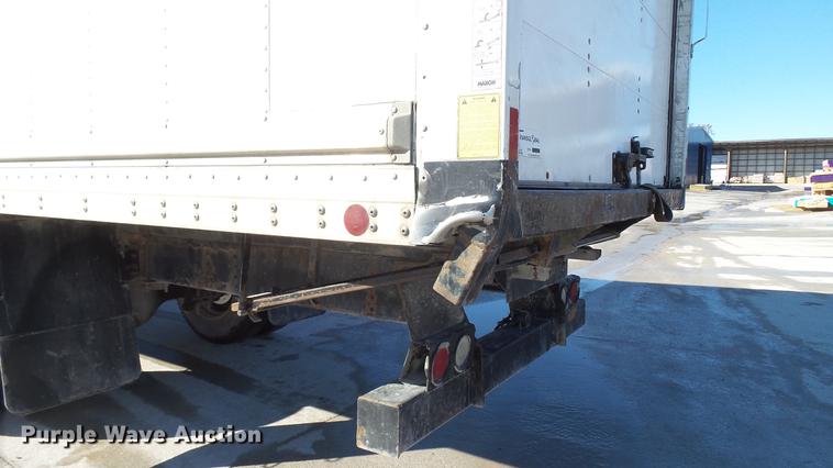 image for item DE4992 2003 GMC C6500 box truck