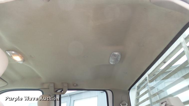 image for item DE4999 2008 Ford F450 Super Duty XL Crew Cab flatbed truck