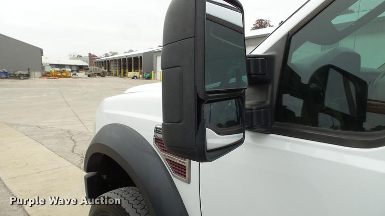 image for item DE4999 2008 Ford F450 Super Duty XL Crew Cab flatbed truck