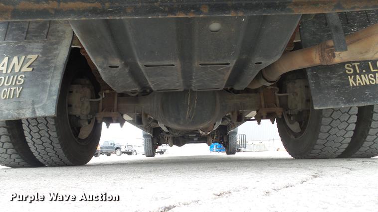 image for item DE4999 2008 Ford F450 Super Duty XL Crew Cab flatbed truck