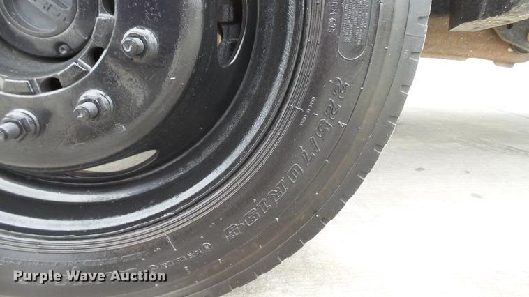 image for item DE4999 2008 Ford F450 Super Duty XL Crew Cab flatbed truck