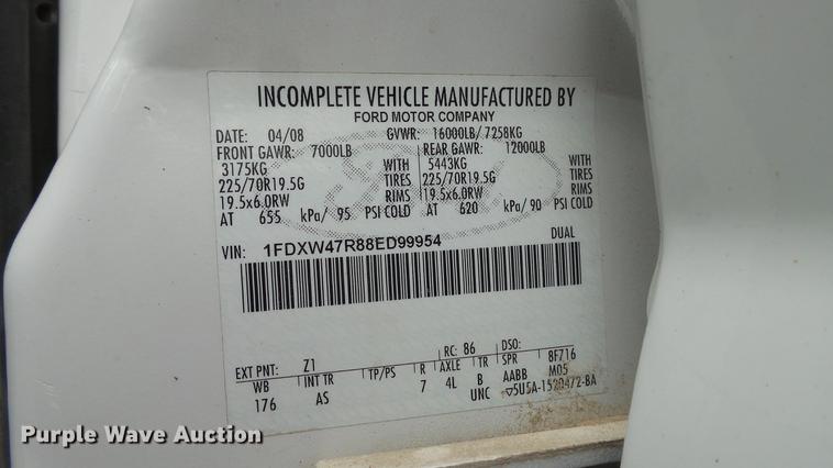 image for item DE4999 2008 Ford F450 Super Duty XL Crew Cab flatbed truck