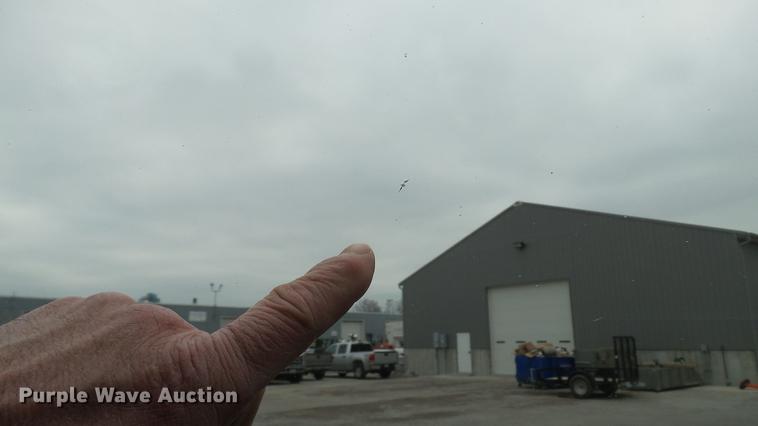 image for item DE5002 2009 Chevrolet Silverado 3500HD LT Crew Cab pickup truck