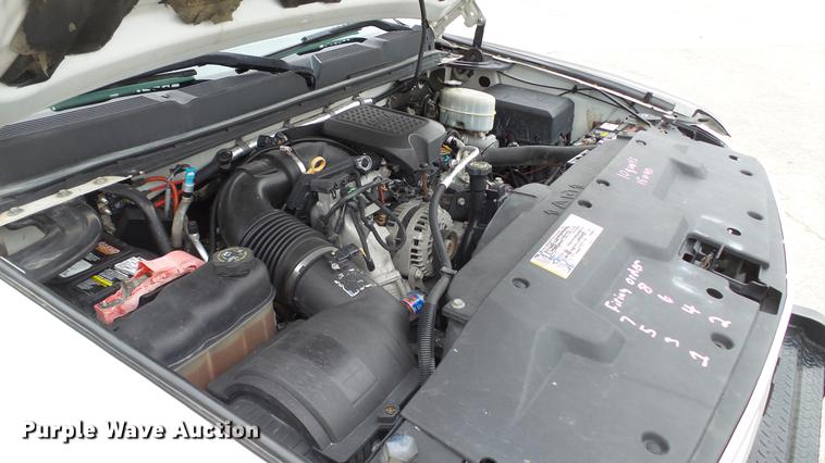 image for item DE5002 2009 Chevrolet Silverado 3500HD LT Crew Cab pickup truck