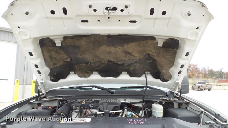 image for item DE5002 2009 Chevrolet Silverado 3500HD LT Crew Cab pickup truck