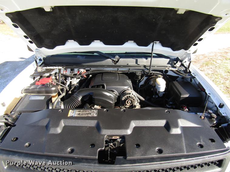 image for item DE5013 2010 Chevrolet Silverado 1500 Ext. Cab pickup truck