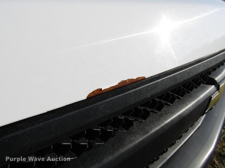 image for item DE5013 2010 Chevrolet Silverado 1500 Ext. Cab pickup truck