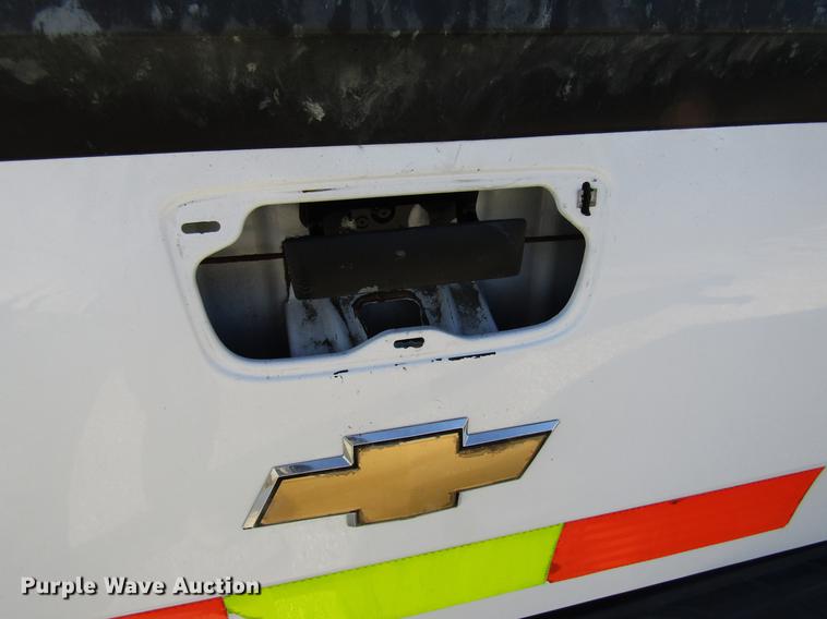 image for item DE5013 2010 Chevrolet Silverado 1500 Ext. Cab pickup truck