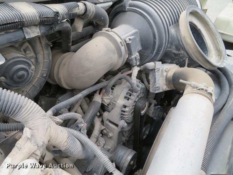 image for item DE5032 2007 Chevrolet C5500 dump flatbed truck