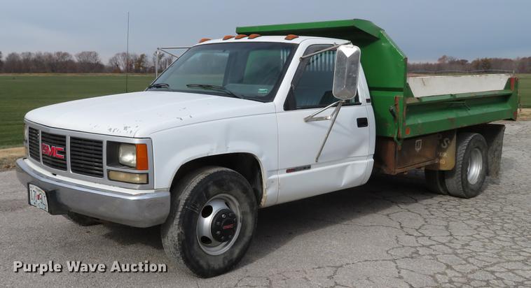 image for item DE5034 1990 GMC Sierra 3500 dump bed pickup truck