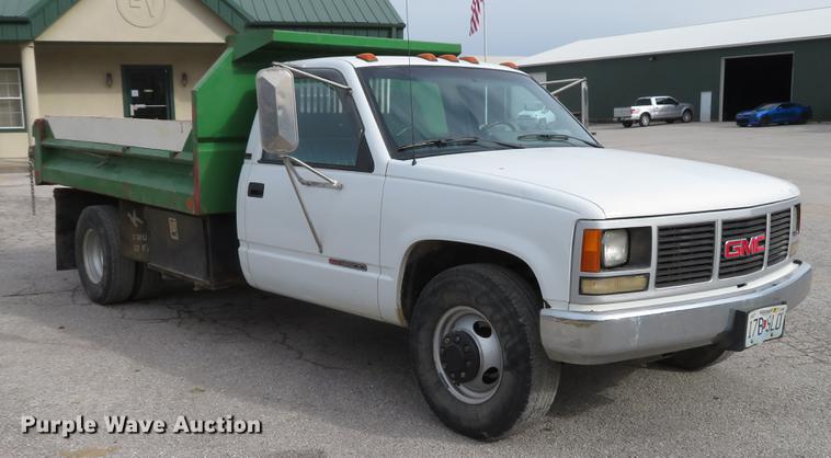 image for item DE5034 1990 GMC Sierra 3500 dump bed pickup truck