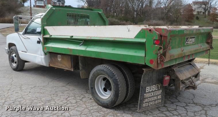 image for item DE5034 1990 GMC Sierra 3500 dump bed pickup truck