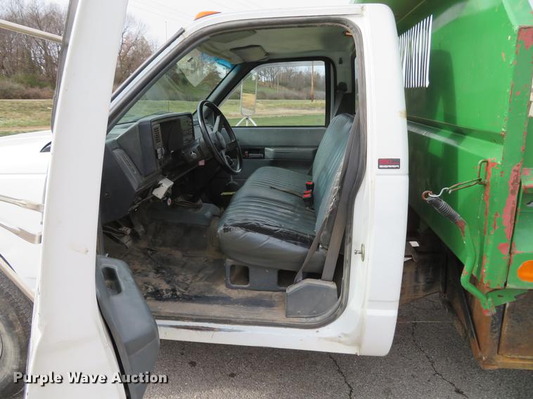 image for item DE5034 1990 GMC Sierra 3500 dump bed pickup truck