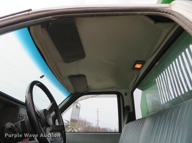 image for item DE5034 1990 GMC Sierra 3500 dump bed pickup truck