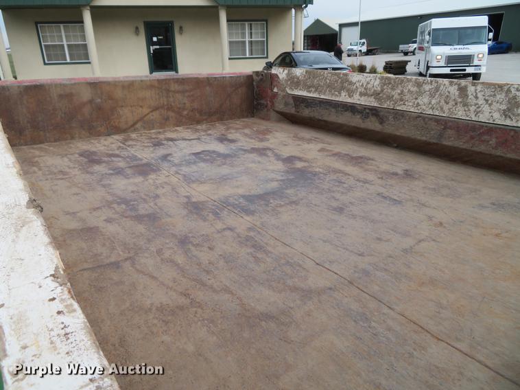 image for item DE5034 1990 GMC Sierra 3500 dump bed pickup truck