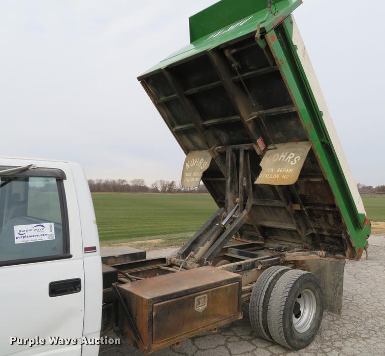 image for item DE5034 1990 GMC Sierra 3500 dump bed pickup truck