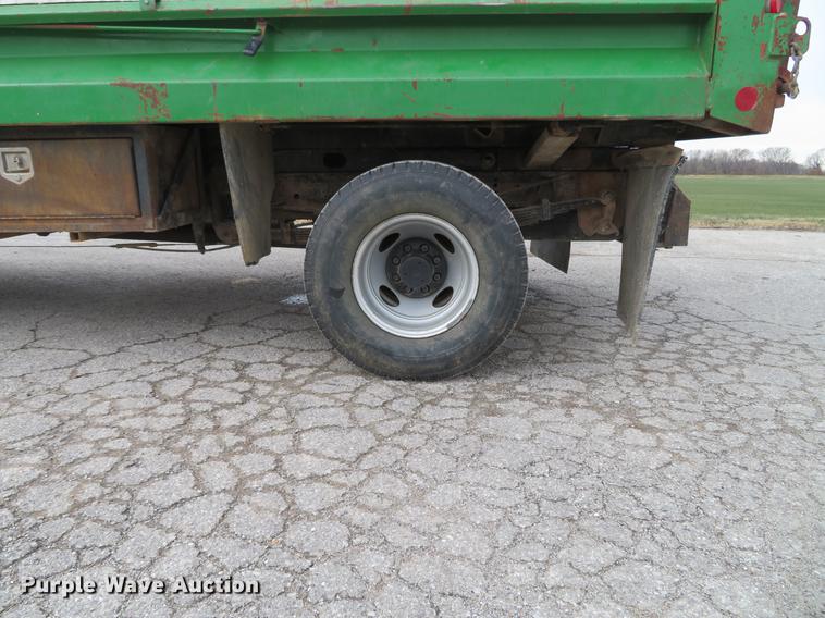 image for item DE5034 1990 GMC Sierra 3500 dump bed pickup truck