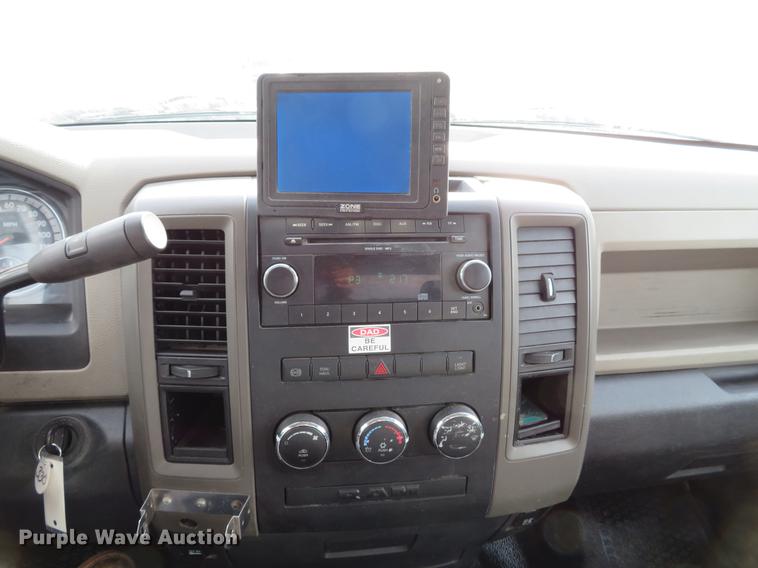 image for item DE5037 2010 Dodge Ram 2500HD utility bed pickup truck