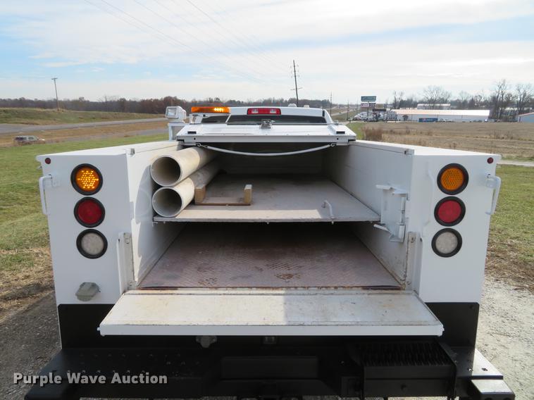 image for item DE5037 2010 Dodge Ram 2500HD utility bed pickup truck