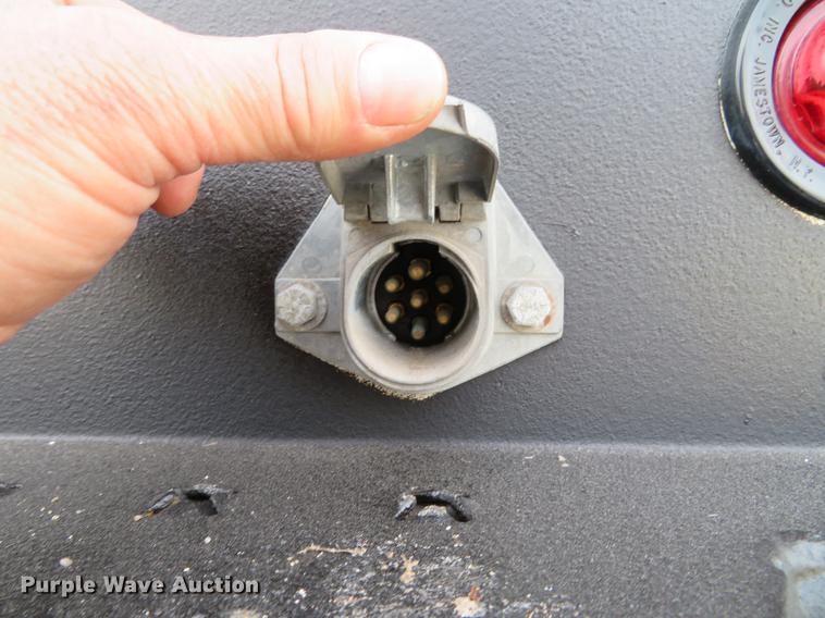 image for item DE5037 2010 Dodge Ram 2500HD utility bed pickup truck