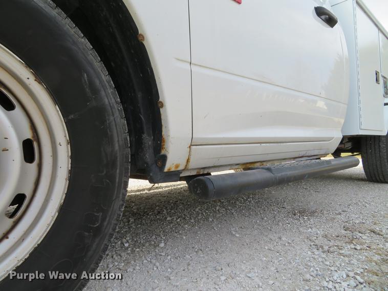 image for item DE5037 2010 Dodge Ram 2500HD utility bed pickup truck