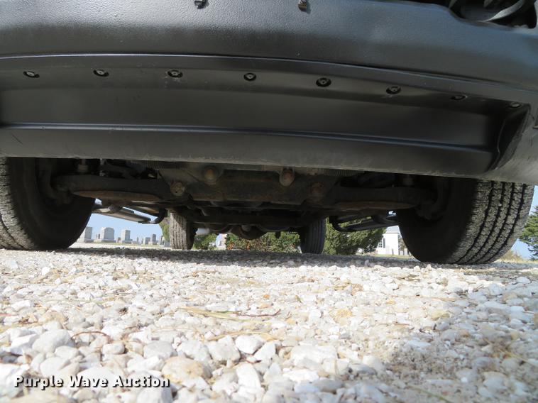 image for item DE5037 2010 Dodge Ram 2500HD utility bed pickup truck