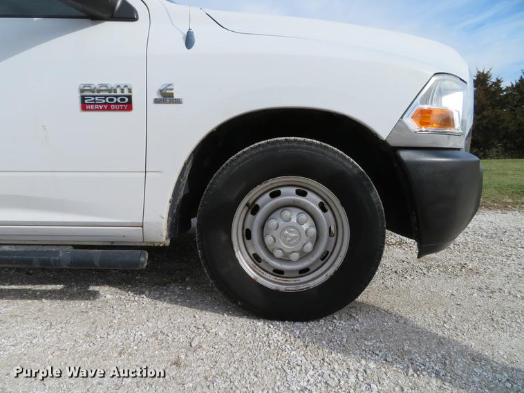 image for item DE5037 2010 Dodge Ram 2500HD utility bed pickup truck