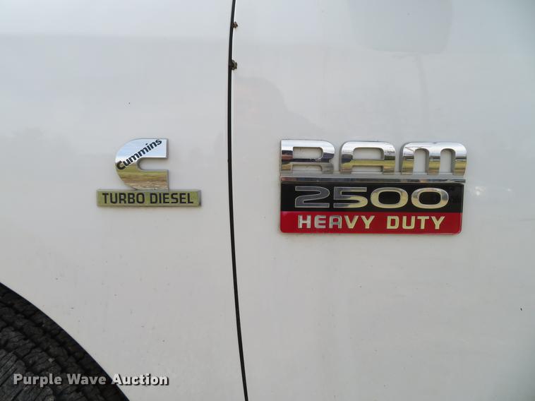 image for item DE5037 2010 Dodge Ram 2500HD utility bed pickup truck