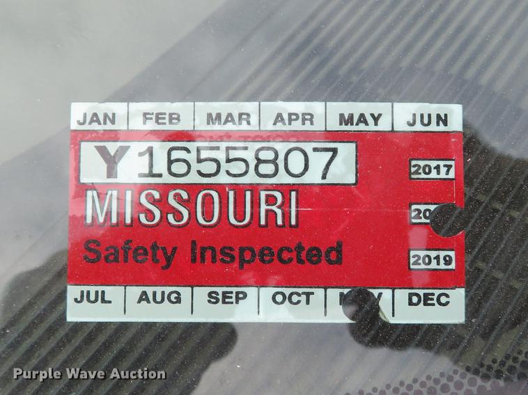 image for item DE5037 2010 Dodge Ram 2500HD utility bed pickup truck