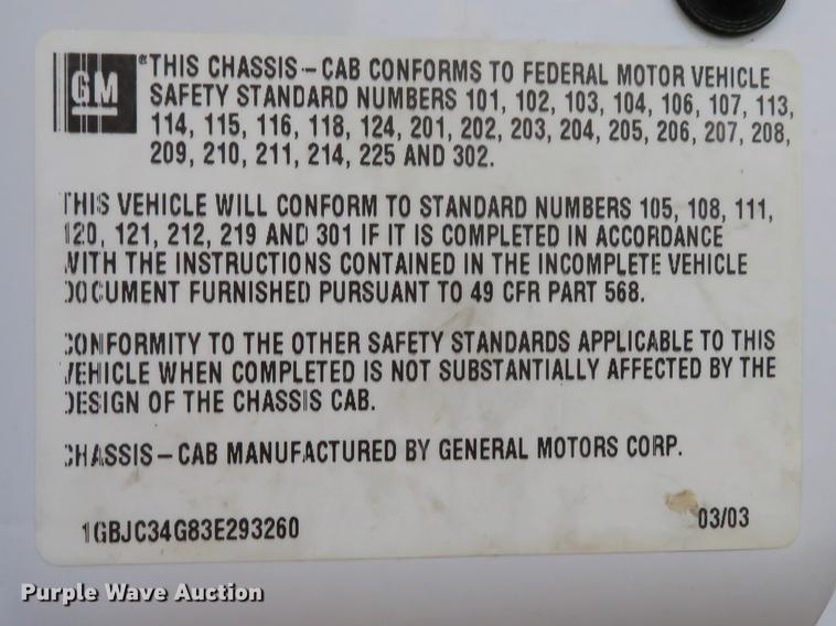 image for item DE5040 2003 Chevrolet Silverado 3500 utility bed pickup truck