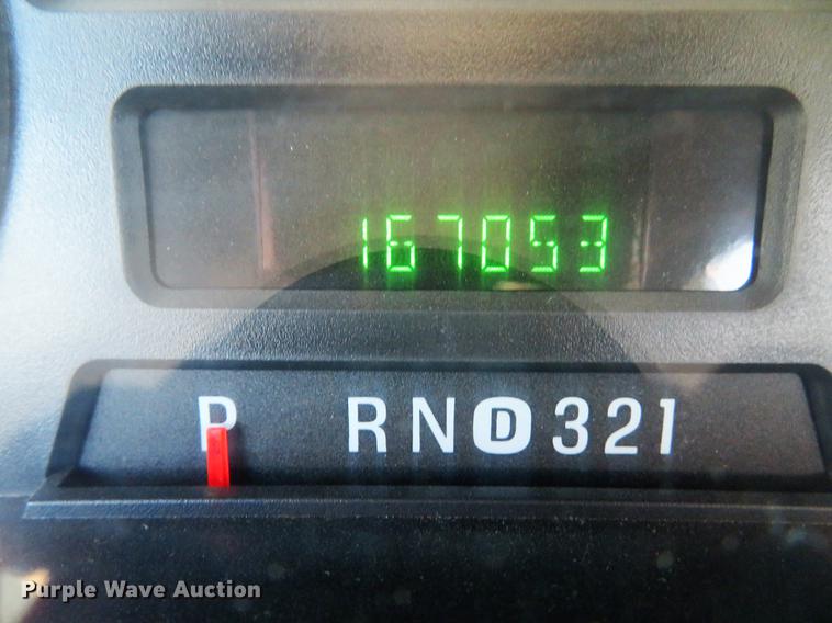 image for item DE5046 2006 Ford F250 Super Duty XL pickup truck