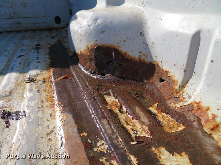 image for item DE5046 2006 Ford F250 Super Duty XL pickup truck