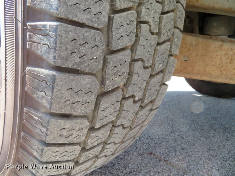 image for item DE5046 2006 Ford F250 Super Duty XL pickup truck