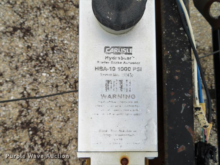 image for item DE5057 1990 JT equipment trailer