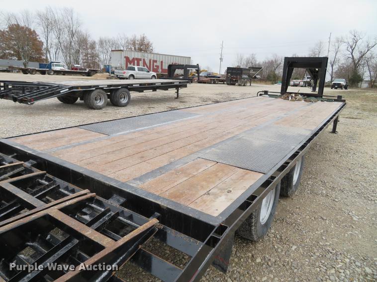 image for item DE5058 2017 Trailerman HHG8255F20 equipment trailer