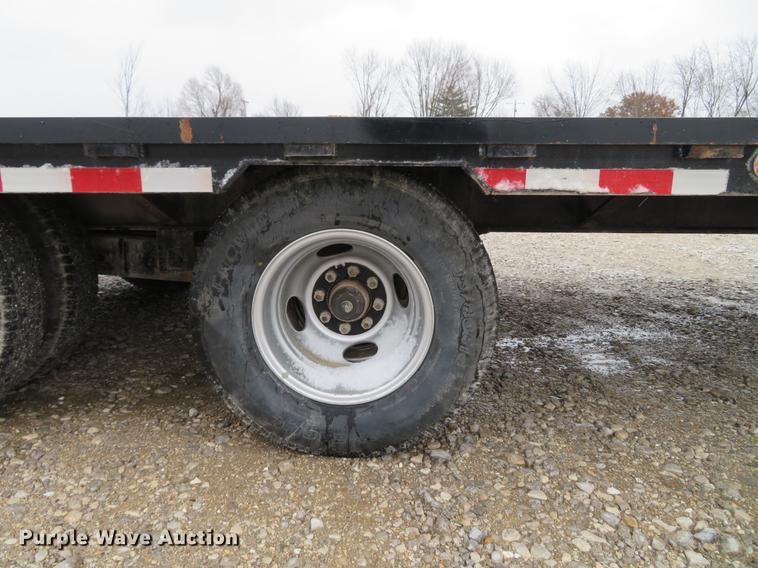 image for item DE5058 2017 Trailerman HHG8255F20 equipment trailer