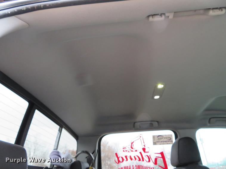 image for item DE5059 2015 Chevrolet Silverado 3500HD LTZ Crew Cab pickup truck